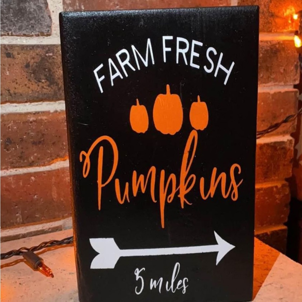 Handmade Halloween Wood Decor Sign Farm Fresh Pumpkins
